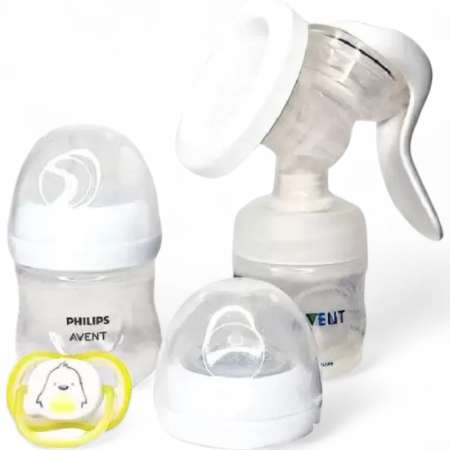 Ручной молокоотсос Philips Avent Natural Motion с бутылочкой для кормления SCD210/03